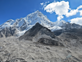 Klimmers gevraagd voor schoonmaak Mount Everest